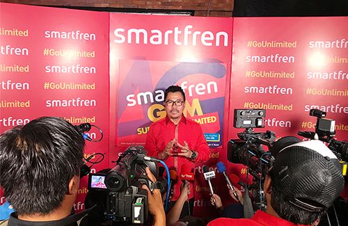 Smartfren menggebrak pasar lewat Super 4G Unlimited dan Super 4G Kuota