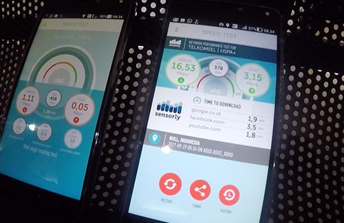 Telkomsel dan XL bersaing di Bandara Eltari Kupang