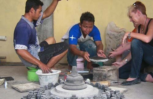 Kala dunia dalam genggaman Omah Mbudur