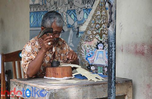 Kampung cyber, Dari pos ronda menjadi mendunia