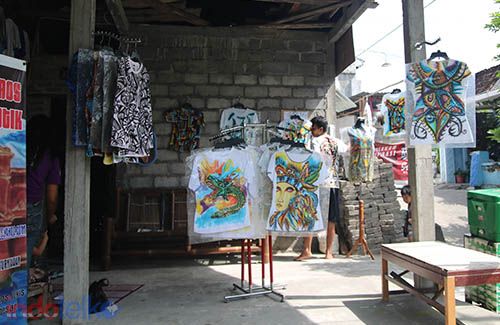 Kampung cyber, Dari pos ronda menjadi mendunia